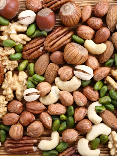 NUTS & SEEDS
